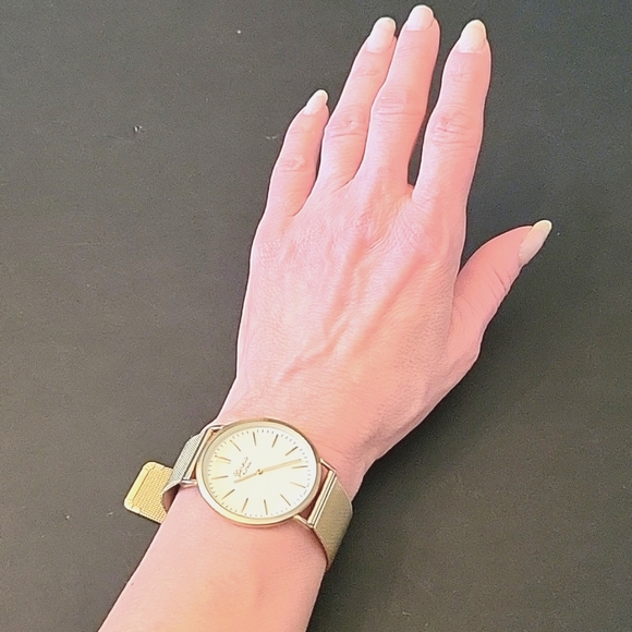 Statement Watch, Gold-tone, Large White Face, Roman Numerals, Japan Movement - Picture 11 of 12